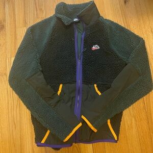 Small men’s Nike Sherpa jacket black green yellow